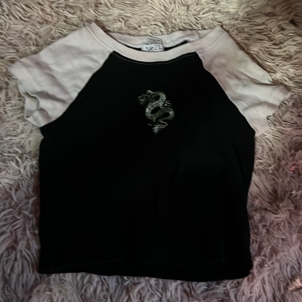 black and white crop top size small rue 21